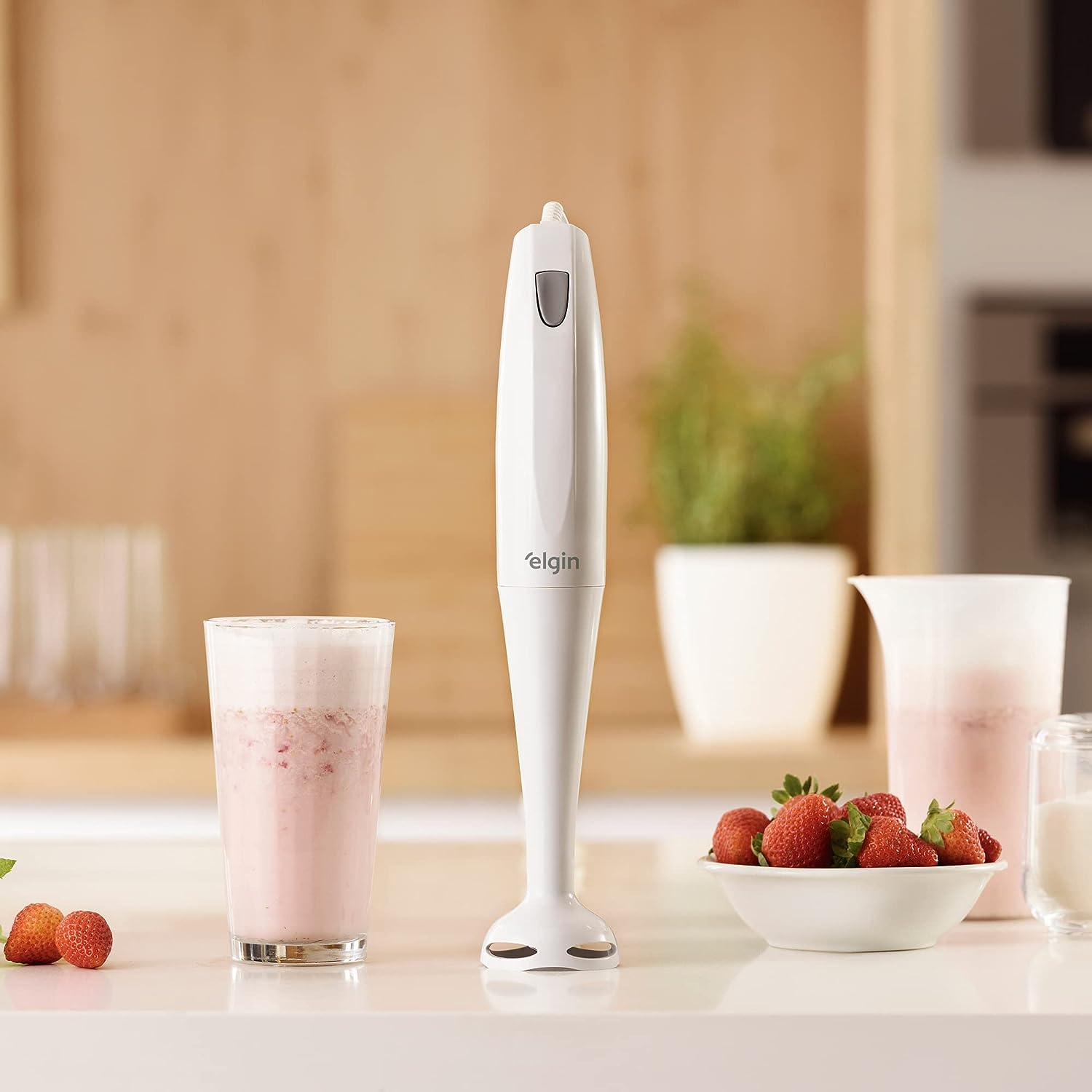 Mixer de Mão 200W Elgin Compacto e Leve, ergonômico e fácil de limpar Branco